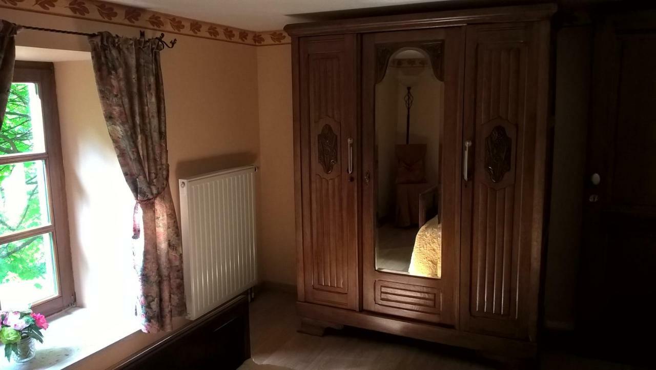 La Maison Des Marguerites ヴレス・シュル・スモワ エクステリア 写真